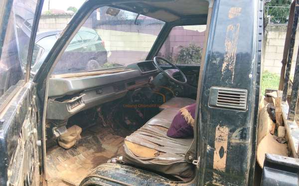 MITSUBISHI  L 300 L300 PU FB-R (4X2)