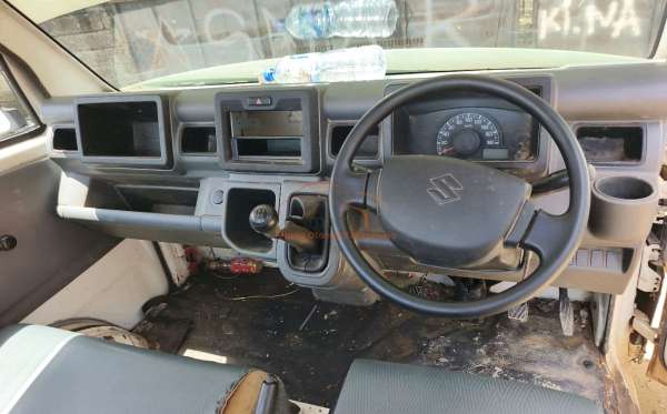 SUZUKI  CARRY  CL PICK UP