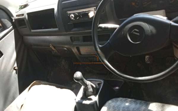 SUZUKI MEGA CARRY PU