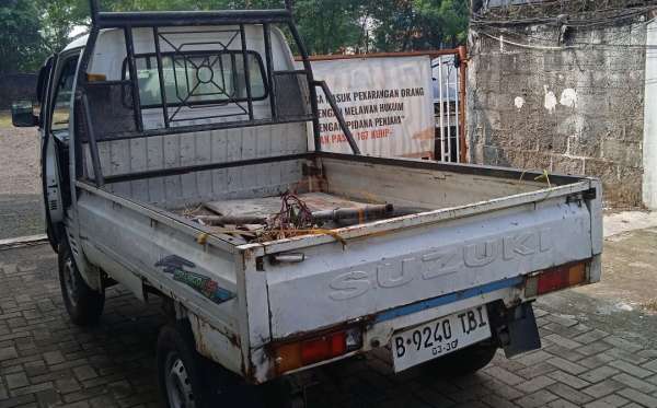 SUZUKI  ST 150