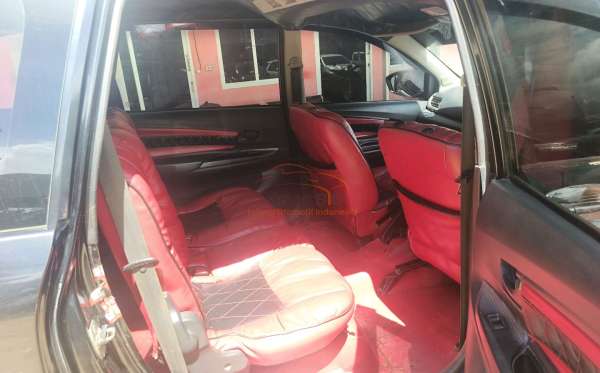 TOYOTA AVANZA VELOZ