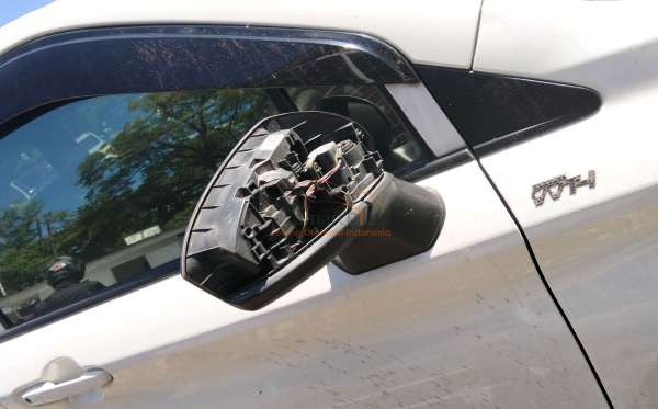 TOYOTA AVANZA 1.3 E