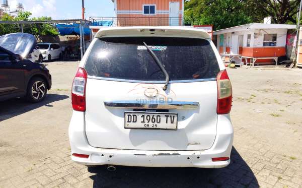 TOYOTA  AVANZA VELOZ 1.5