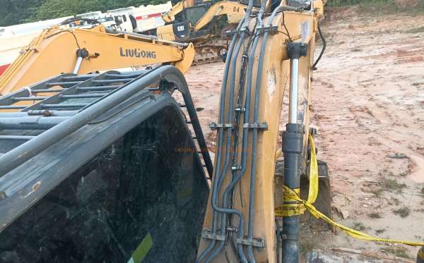 XCMG XCMG EXCAVATOR XE135F