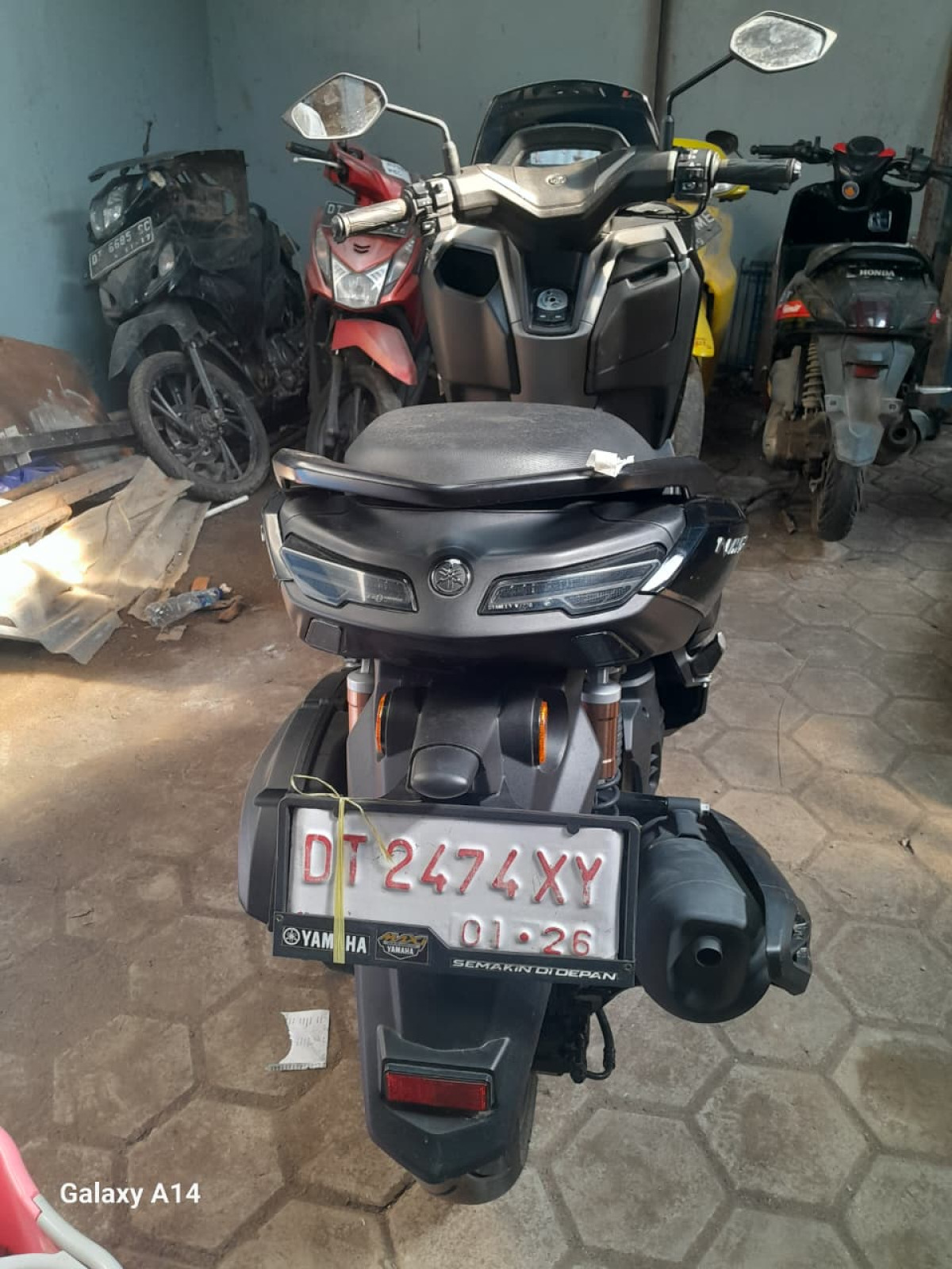 YAMAHA NMAX