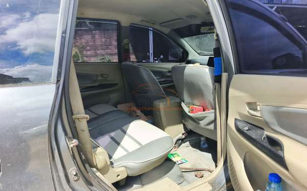 DAIHATSU  XENIA