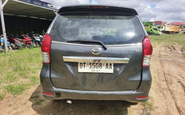 DAIHATSU  XENIA