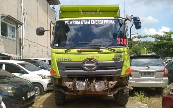 HINO  FM8JN2D