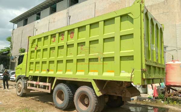 HINO  FM8JN2D