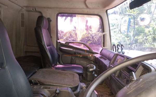 HINO  FM8JN2D