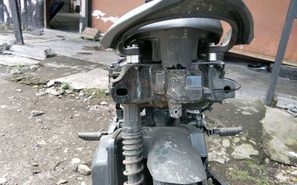 HONDA BEAT CBS FI CW