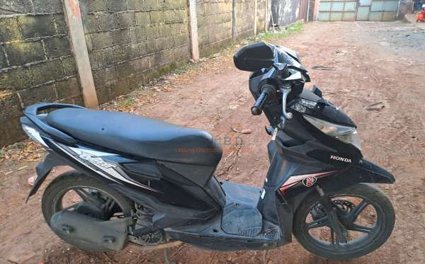 HONDA  BEAT