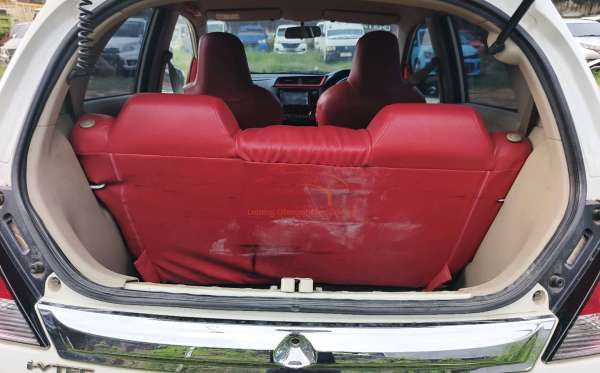 HONDA  BRIO  SATYA DD1 1.2 E