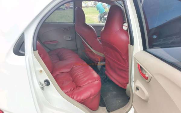 HONDA  BRIO  SATYA DD1 1.2 E