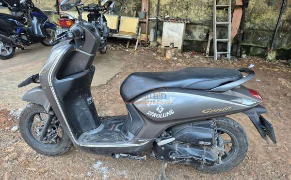HONDA GENIO CBS
