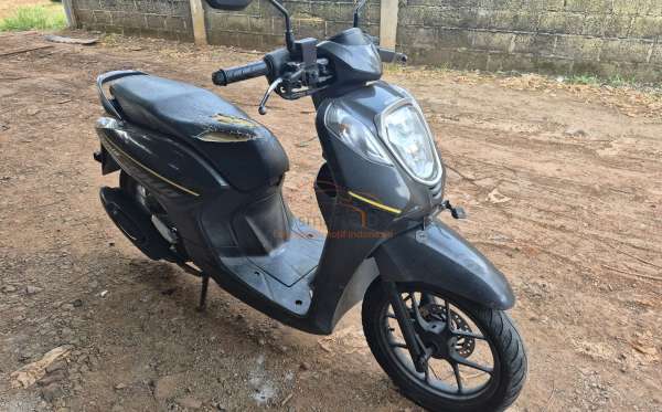 HONDA GENIO CBS