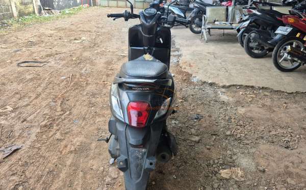 HONDA GENIO CBS
