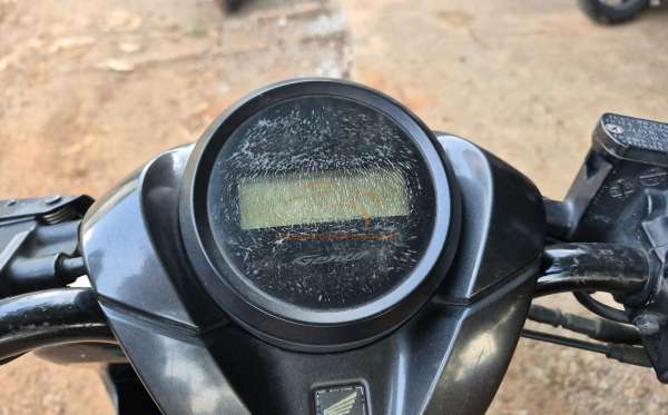HONDA GENIO CBS
