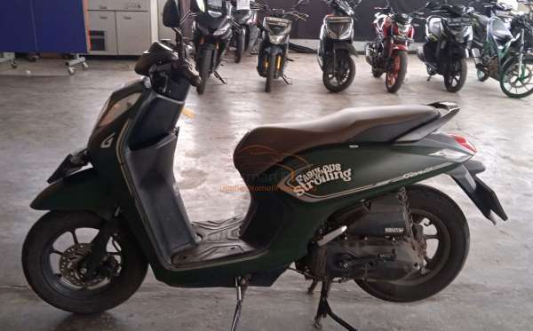 HONDA  GENIO
