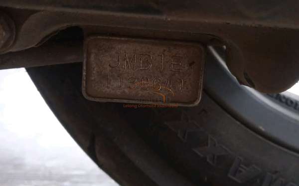 HONDA  GENIO