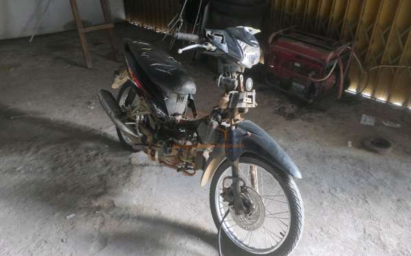 HONDA  REVO FIT