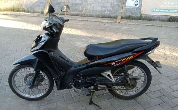 HONDA REVO