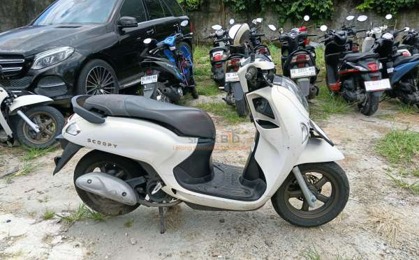 HONDA SCOOPY