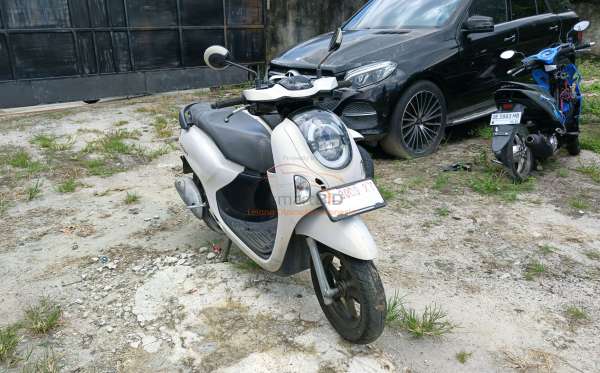 HONDA SCOOPY