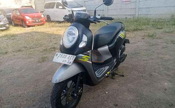 HONDA SCOOPY