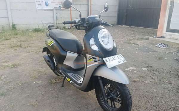 HONDA SCOOPY