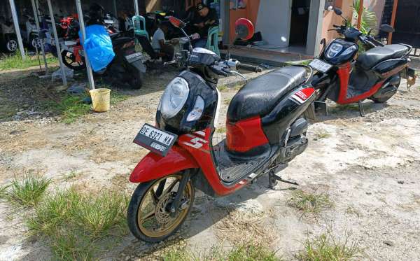 HONDA  SCOOPY