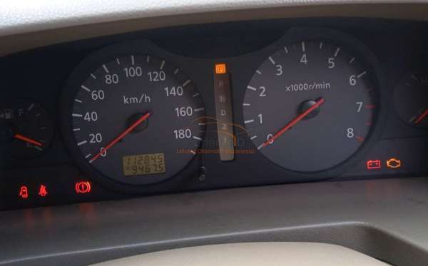 NISSAN SERENA HIGHWAY STAR