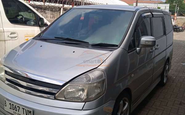 NISSAN SERENA HIGHWAY STAR