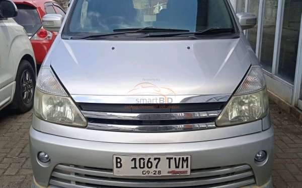 NISSAN SERENA HIGHWAY STAR