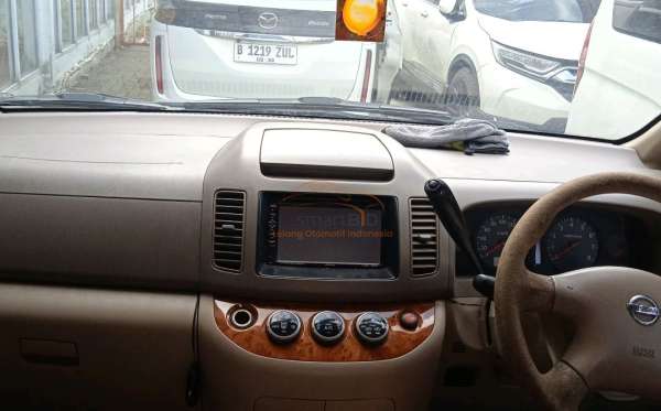 NISSAN SERENA HIGHWAY STAR
