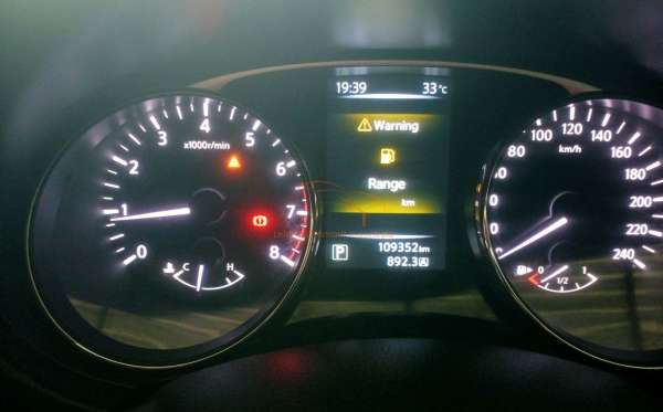 NISSAN X TRAIL 2.5