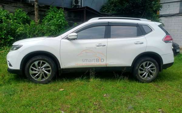 NISSAN X TRAIL 2.5