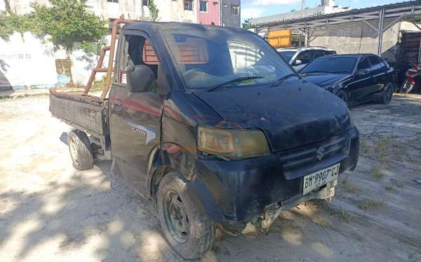 SUZUKI  MEGA CARRY  PU