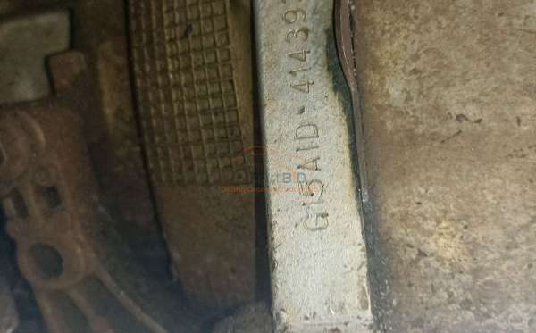 SUZUKI  MEGA CARRY  PU