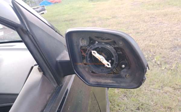 WULING  FORMO