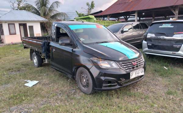 WULING  FORMO