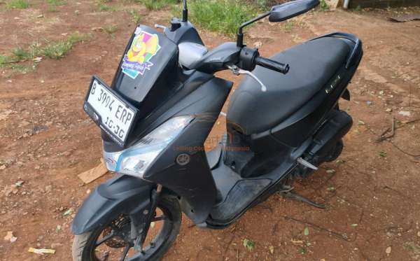 YAMAHA LEXI