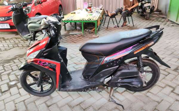YAMAHA  MIO M3 125