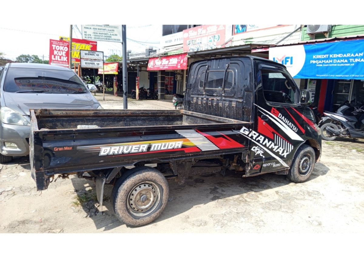 DAIHATSU GRAN MAX  PICK-UP