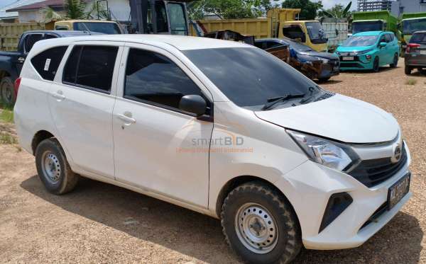 DAIHATSU SIGRA D