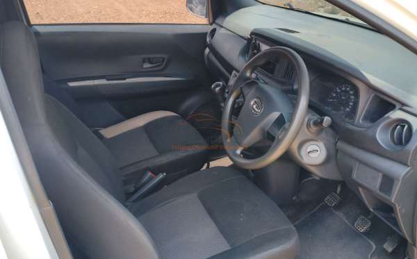 DAIHATSU SIGRA D