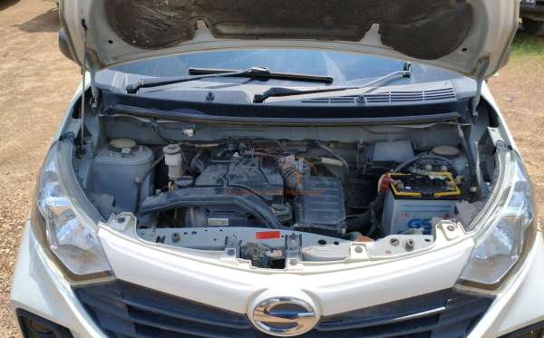 DAIHATSU SIGRA D
