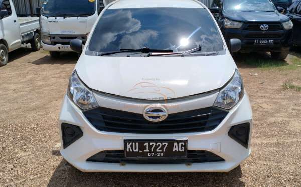 DAIHATSU SIGRA D