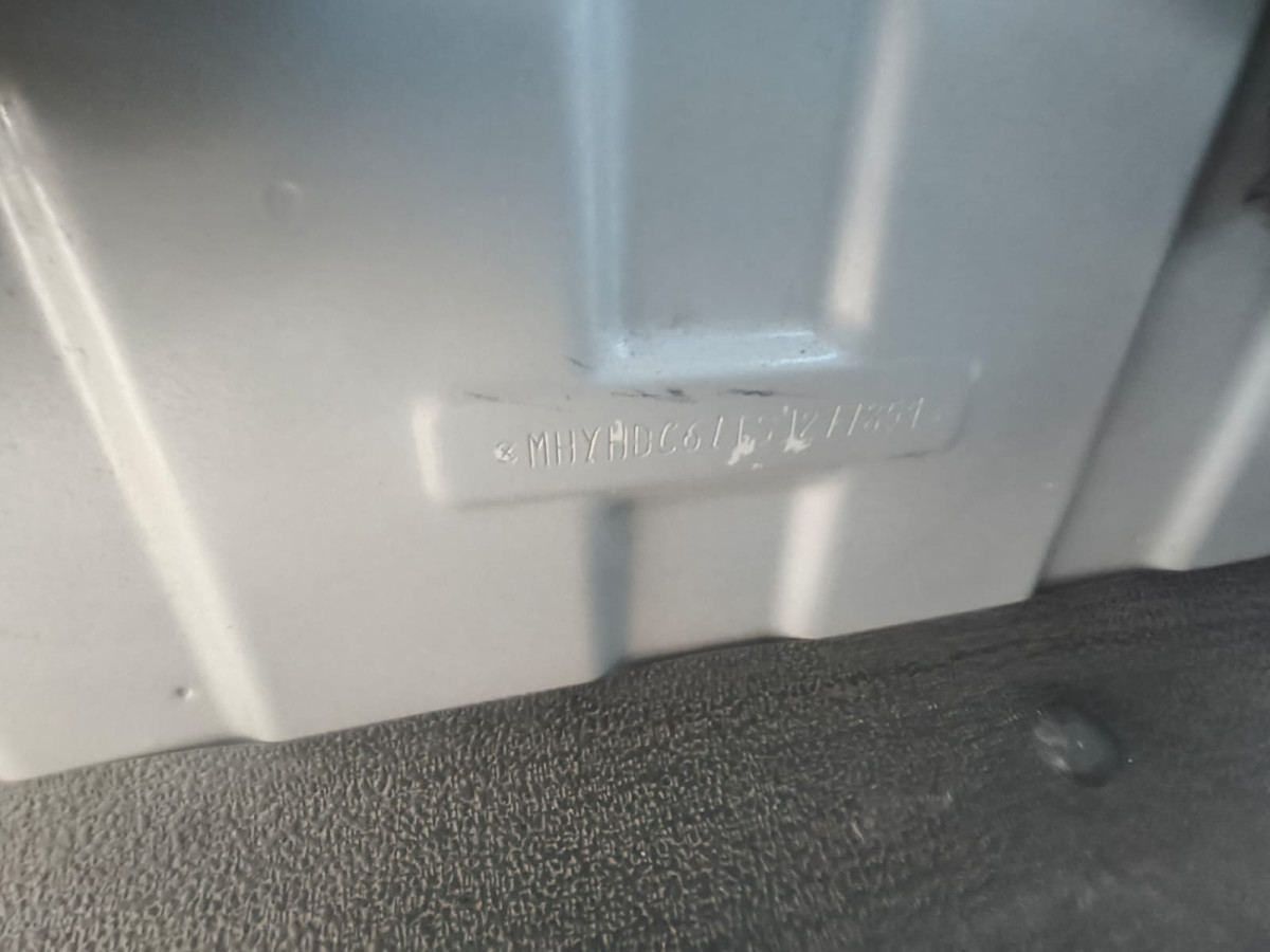 SUZUKI CARRY