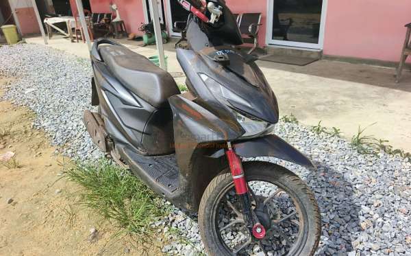 HONDA  BEAT